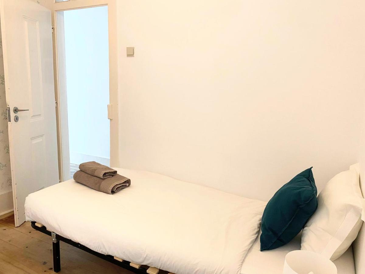 Portuguese Apartment In The Heart Of Lissabon Exterior foto